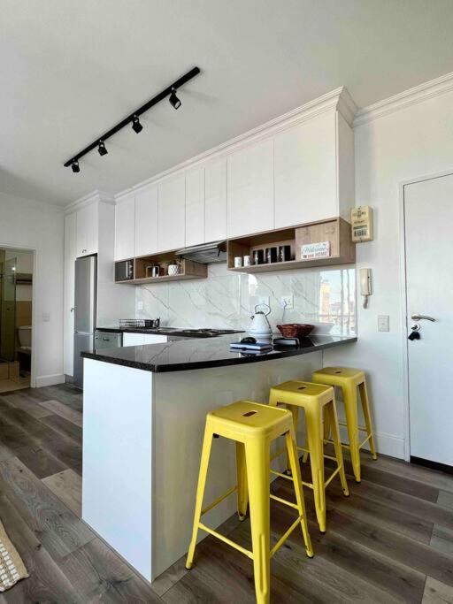 Modern, Trendy And Comfortable 2 Bedroom Apartment In Ciudad del Cabo Exterior foto