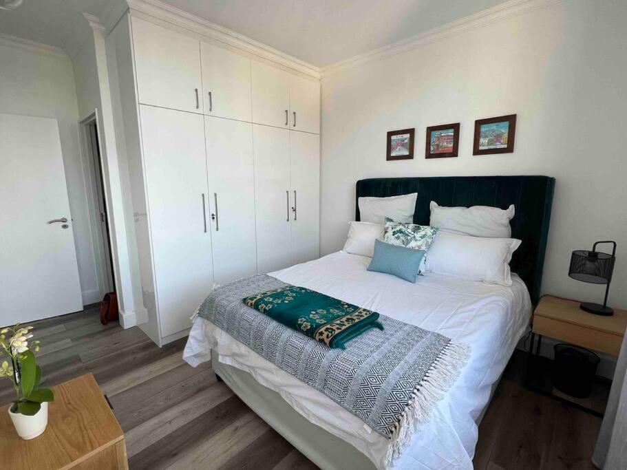 Modern, Trendy And Comfortable 2 Bedroom Apartment In Ciudad del Cabo Exterior foto
